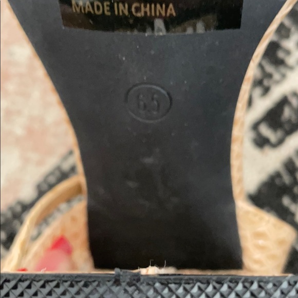 Heels - Picture 4 of 5